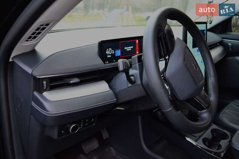 Внедорожник / Кроссовер Ford Mustang Mach-E 2022 в Днепре