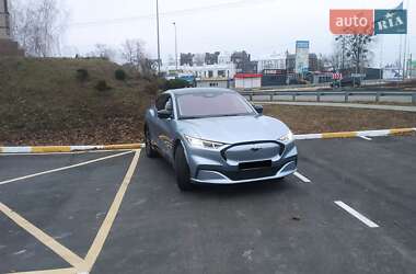 Внедорожник / Кроссовер Ford Mustang Mach-E 2022 в 