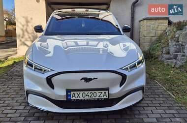 Позашляховик / Кросовер Ford Mustang Mach-E 2021 в 