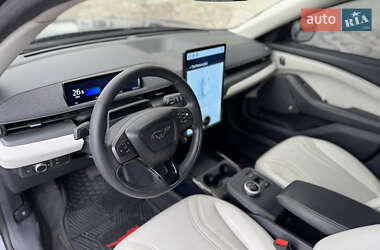 Внедорожник / Кроссовер Ford Mustang Mach-E 2021 в 