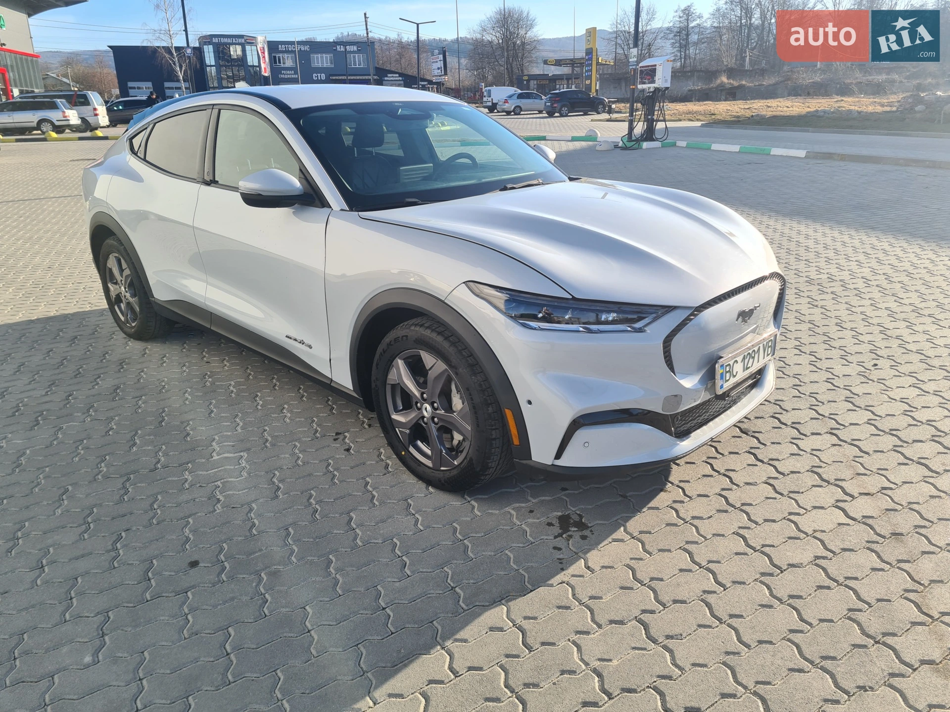 2022 Ford Mustang Mach-E - мініатюра 3