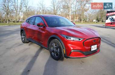 Внедорожник / Кроссовер Ford Mustang Mach-E 2021 в 
