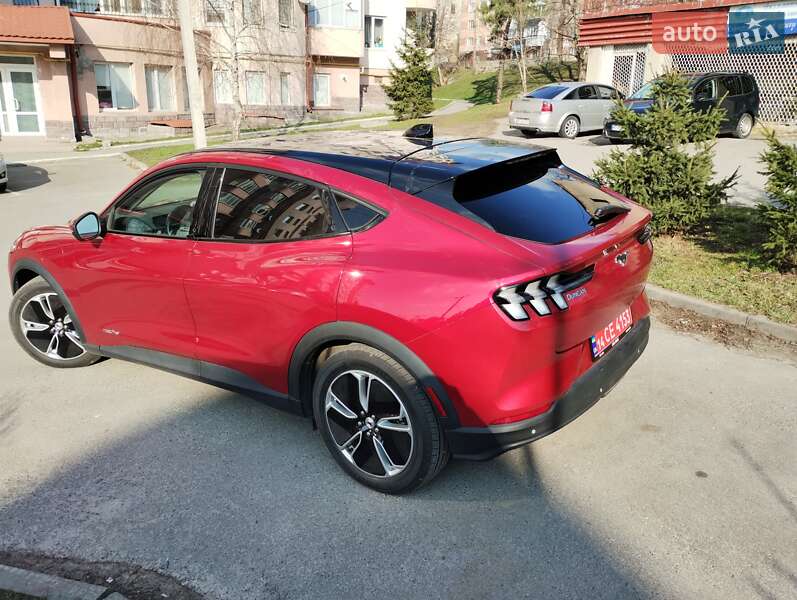 Позашляховик / Кросовер Ford Mustang Mach-E 2021 в Тернополі