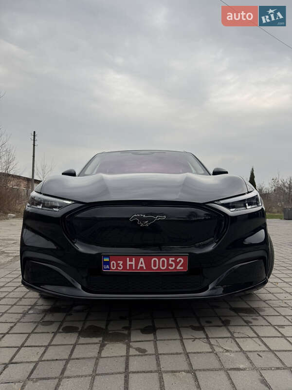 Позашляховик / Кросовер Ford Mustang Mach-E 2022 в Сарнах