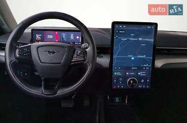 Позашляховик / Кросовер Ford Mustang Mach-E 2021 в 