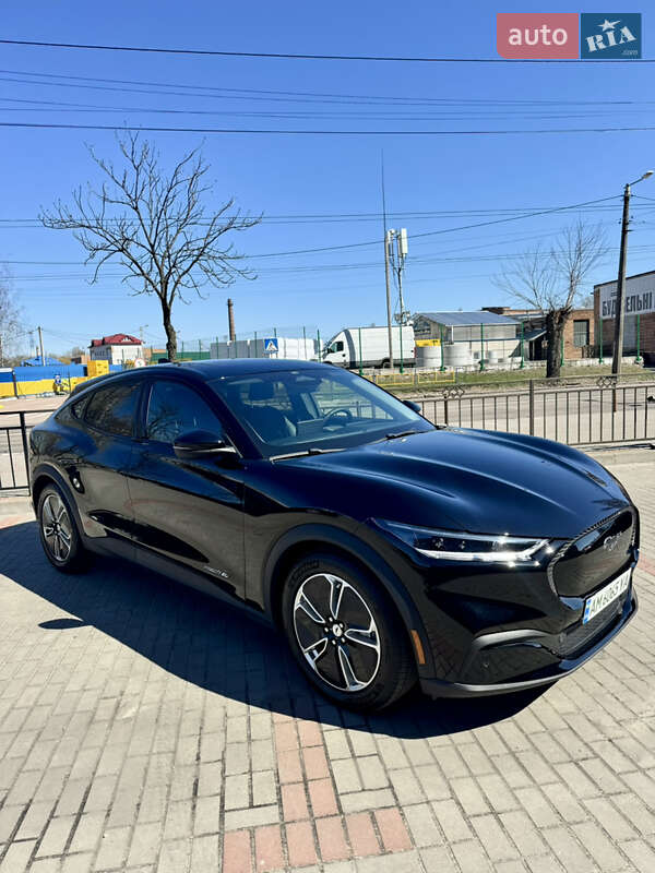 Позашляховик / Кросовер Ford Mustang Mach-E 2021 в Житомирі