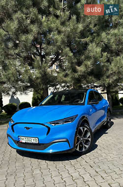 Внедорожник / Кроссовер Ford Mustang Mach-E 2022 в 