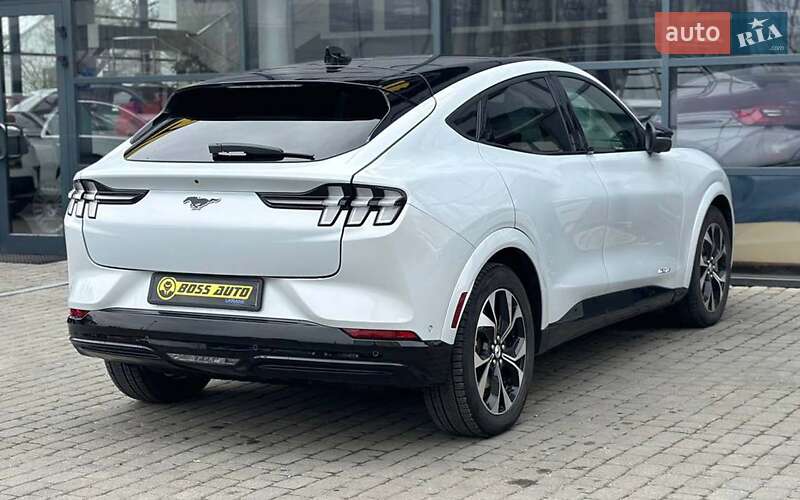 Позашляховик / Кросовер Ford Mustang Mach-E 2021 в Івано-Франківську