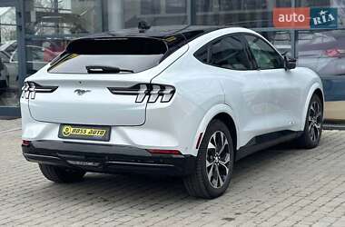 Внедорожник / Кроссовер Ford Mustang Mach-E 2021 в 