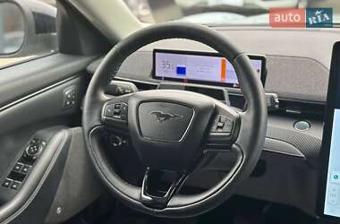 Внедорожник / Кроссовер Ford Mustang Mach-E 2021 в 