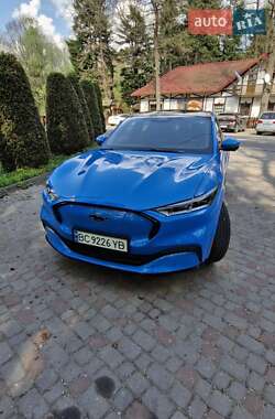 Внедорожник / Кроссовер Ford Mustang Mach-E 2021 в 