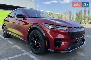 Внедорожник / Кроссовер Ford Mustang Mach-E 2022 в 