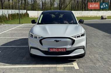 Внедорожник / Кроссовер Ford Mustang Mach-E 2022 в 