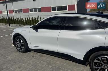 Внедорожник / Кроссовер Ford Mustang Mach-E 2022 в 
