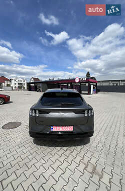 Внедорожник / Кроссовер Ford Mustang Mach-E 2021 в 