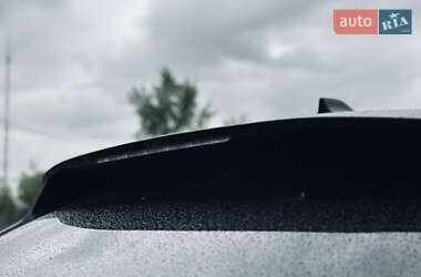 Позашляховик / Кросовер Ford Mustang Mach-E 2021 в 