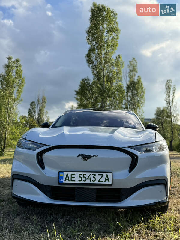 Внедорожник / Кроссовер Ford Mustang Mach-E 2023 в Каменском фото 2 Внедорожник / Кроссовер Ford Mustang Mach-E 2023 в Каменском