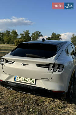 Внедорожник / Кроссовер Ford Mustang Mach-E 2023 в 