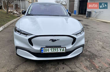 Позашляховик / Кросовер Ford Mustang Mach-E 2020 в 