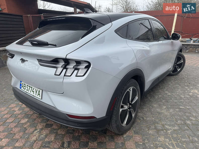 Позашляховик / Кросовер Ford Mustang Mach-E 2021 в Вінниці