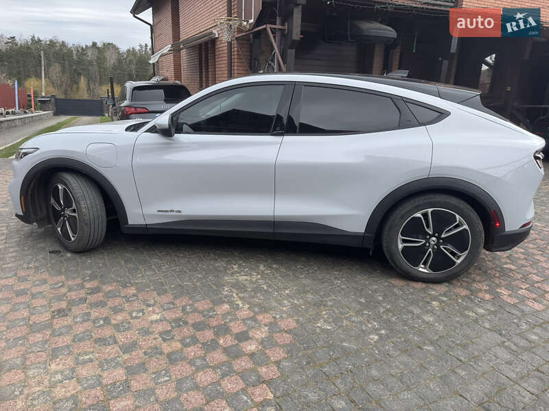 Позашляховик / Кросовер Ford Mustang Mach-E 2021 в Вінниці