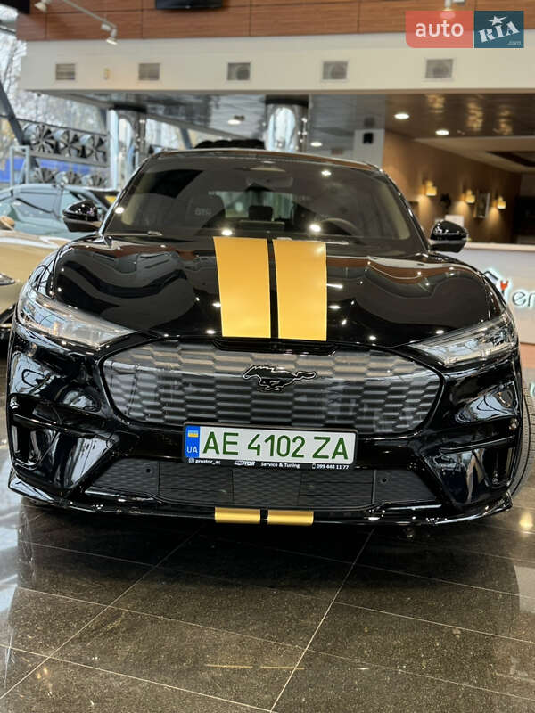 Внедорожник / Кроссовер Ford Mustang Mach-E 2023 в 