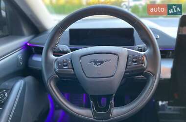 Внедорожник / Кроссовер Ford Mustang Mach-E 2022 в 