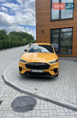 Внедорожник / Кроссовер Ford Mustang Mach-E 2021 в 