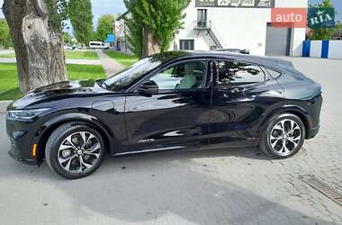 Позашляховик / Кросовер Ford Mustang Mach-E 2022 в 