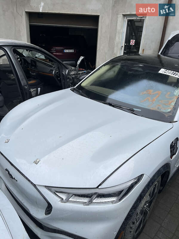 Внедорожник / Кроссовер Ford Mustang Mach-E 2023 в Львове фото 2 Внедорожник / Кроссовер Ford Mustang Mach-E 2023 в Львове