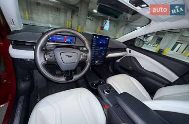 Внедорожник / Кроссовер Ford Mustang Mach-E 2021 в 
