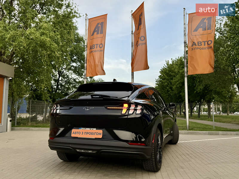 Позашляховик / Кросовер Ford Mustang Mach-E 2022 в Дніпрі
