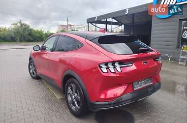 Внедорожник / Кроссовер Ford Mustang Mach-E 2021 в 