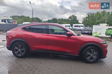 Внедорожник / Кроссовер Ford Mustang Mach-E 2021 в 