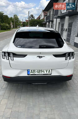Позашляховик / Кросовер Ford Mustang Mach-E 2021 в 