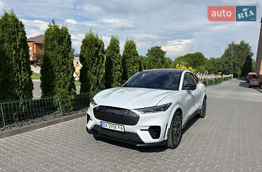 Позашляховик / Кросовер Ford Mustang Mach-E 2022 в Києві