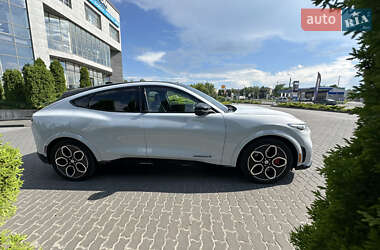 Внедорожник / Кроссовер Ford Mustang Mach-E 2022 в 