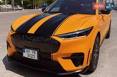Внедорожник / Кроссовер Ford Mustang Mach-E 2021 в 