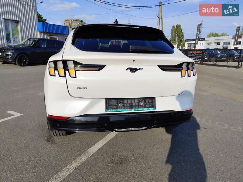 Позашляховик / Кросовер Ford Mustang Mach-E 2023 в Києві