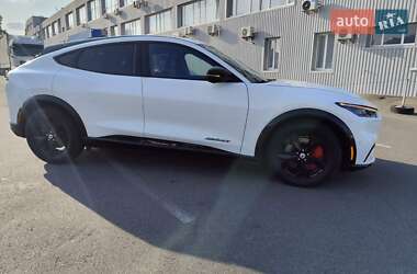 Внедорожник / Кроссовер Ford Mustang Mach-E 2023 в 