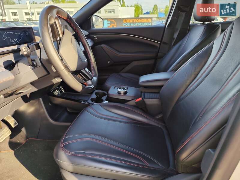 Позашляховик / Кросовер Ford Mustang Mach-E 2023 в Києві