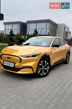 Внедорожник / Кроссовер Ford Mustang Mach-E 2022 в 