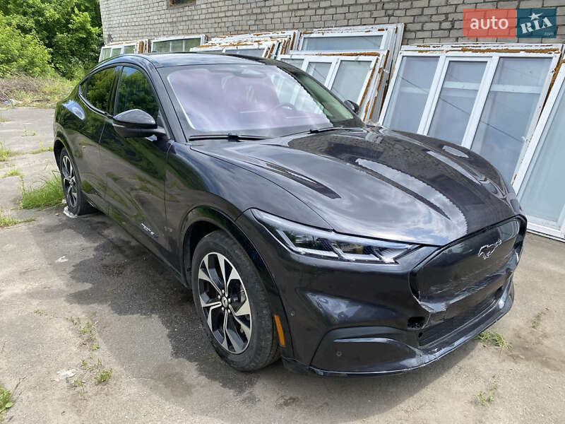Внедорожник / Кроссовер Ford Mustang Mach-E 2022 в 