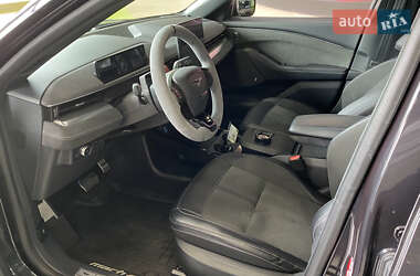 Внедорожник / Кроссовер Ford Mustang Mach-E 2021 в 
