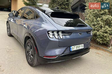 Внедорожник / Кроссовер Ford Mustang Mach-E 2021 в 