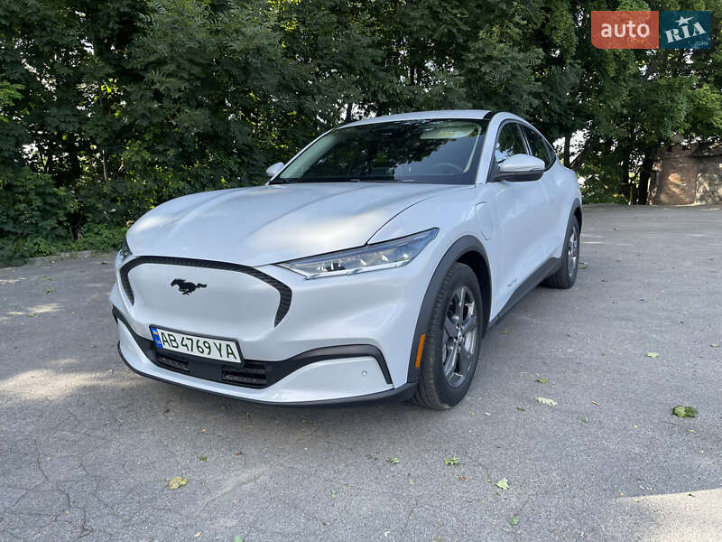 Внедорожник / Кроссовер Ford Mustang Mach-E 2021 в 