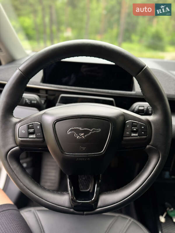 Позашляховик / Кросовер Ford Mustang Mach-E 2021 в Сумах