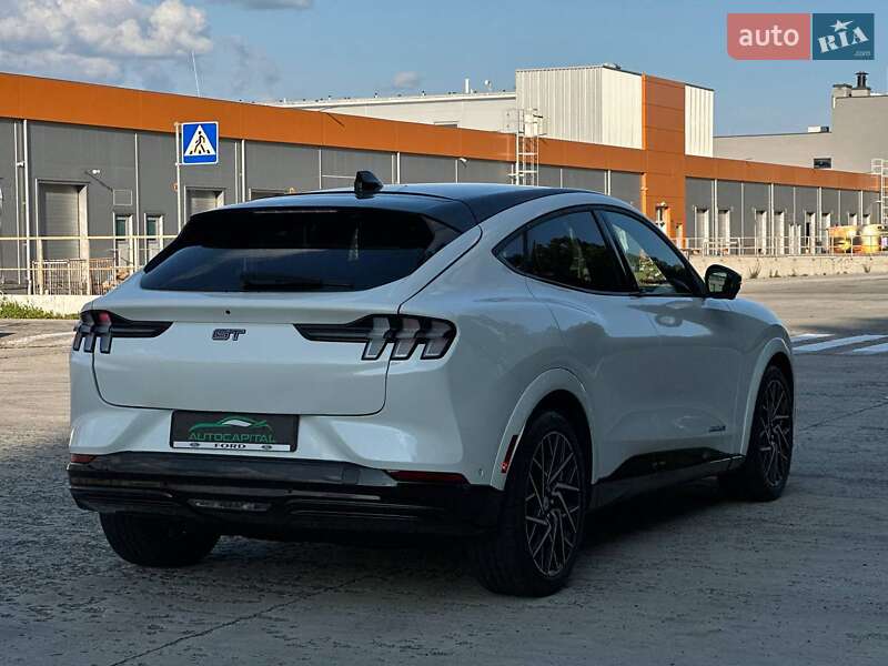 Внедорожник / Кроссовер Ford Mustang Mach-E 2021 в Киеве