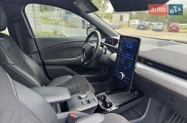 Внедорожник / Кроссовер Ford Mustang Mach-E 2022 в 