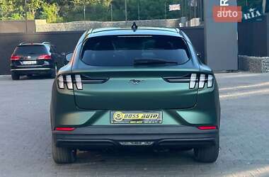 Внедорожник / Кроссовер Ford Mustang Mach-E 2021 в 